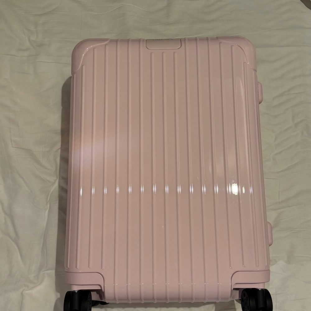 Rimowa Cabin Essential Ballerina Pink NWT SOLD OUT